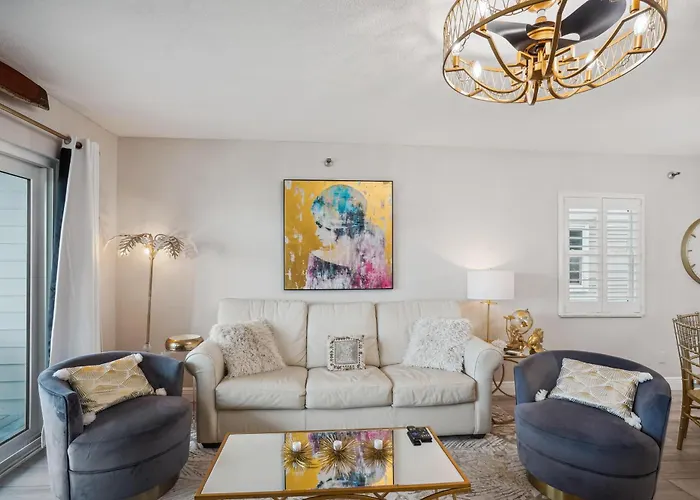 Pelican Pointe 5b